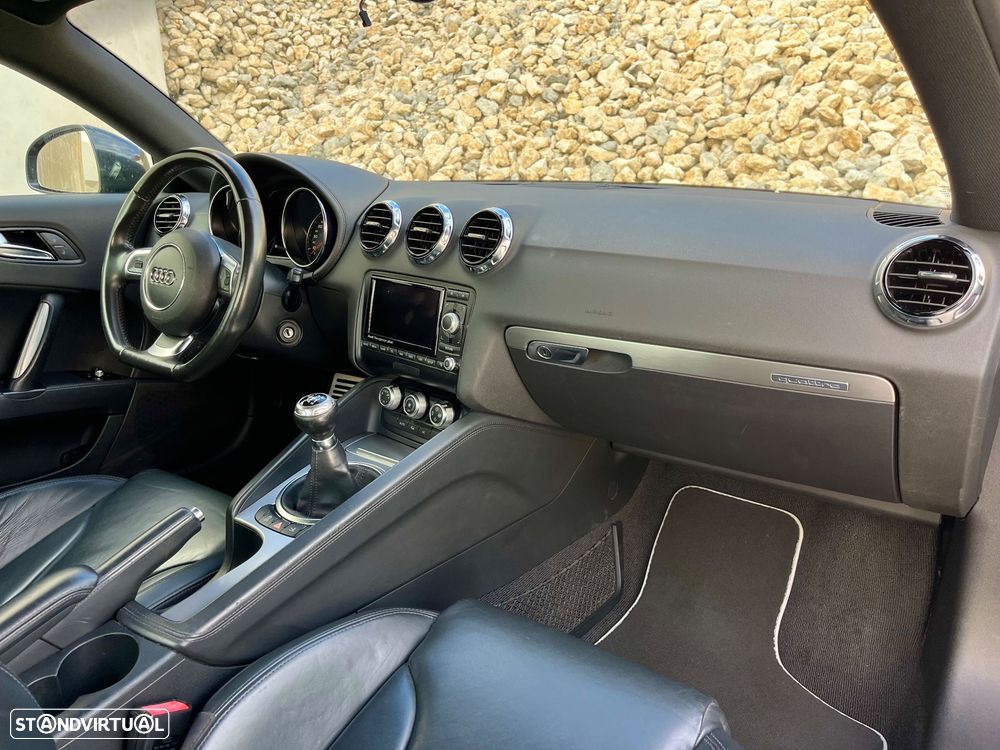 Audi TT Coupé 2.0 TDI quattro - 14