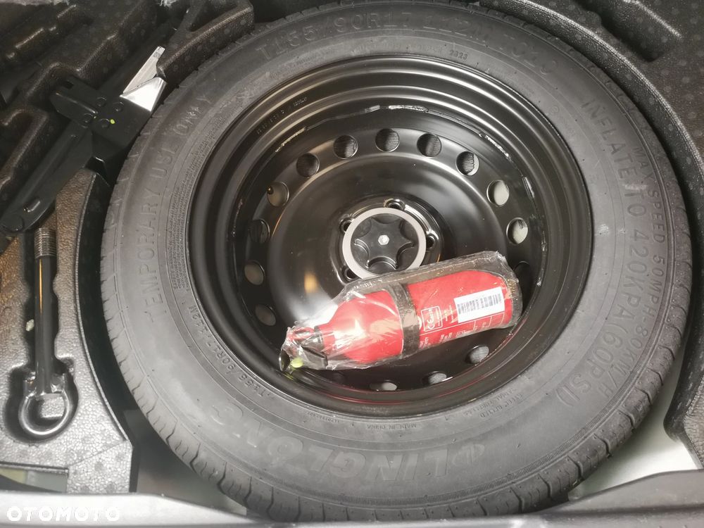 Nissan Qashqai 1.3 DIG-T N-Connecta DCT - 31