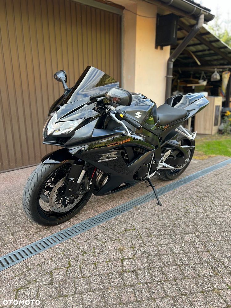 Suzuki GSX-R - 4