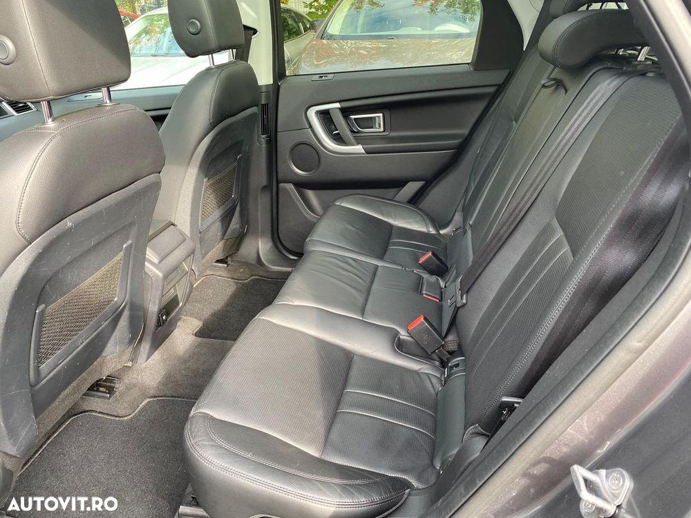 Land Rover Discovery Sport - 6