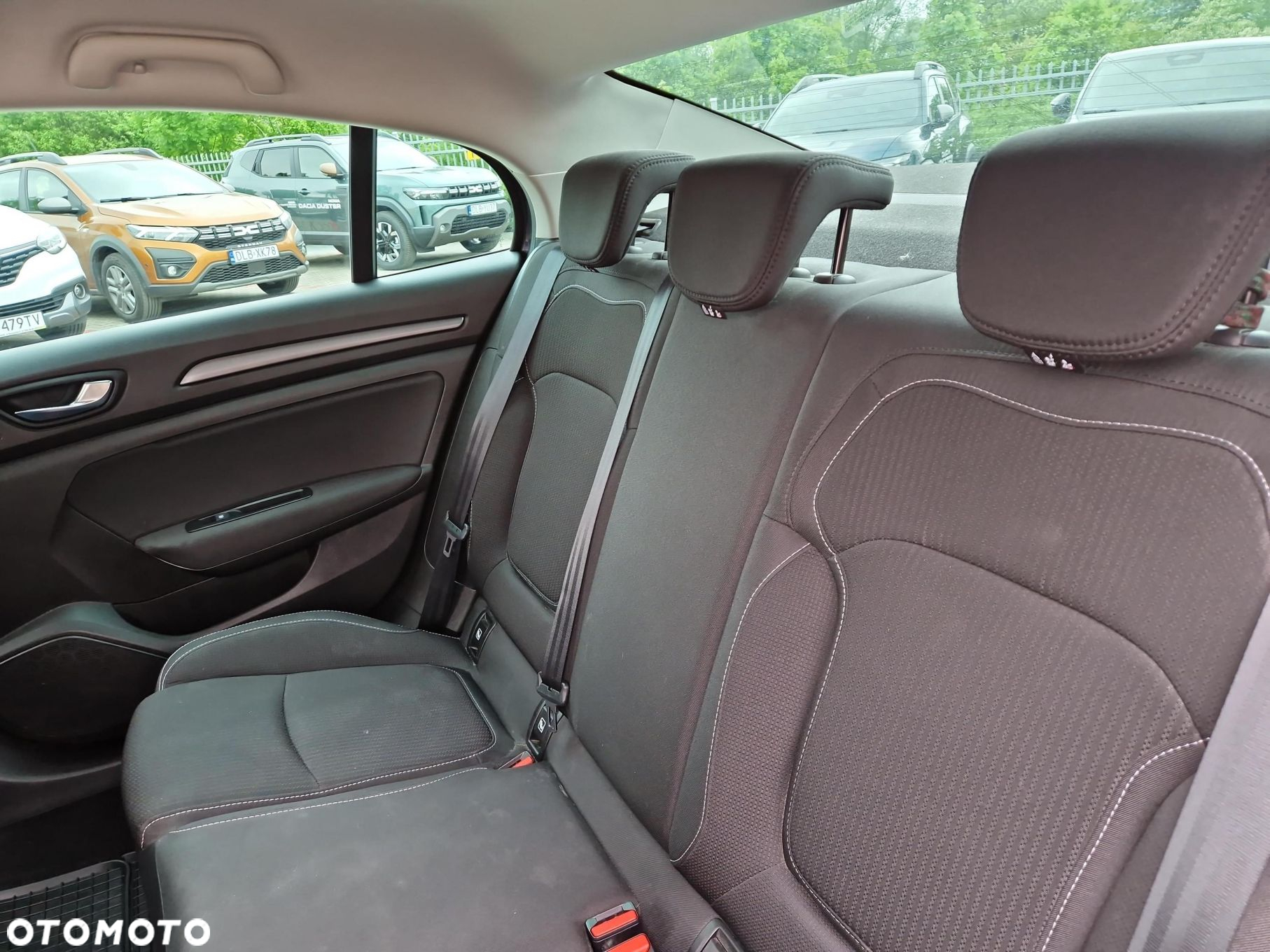 Renault Megane 1.3 TCe Zen - 15
