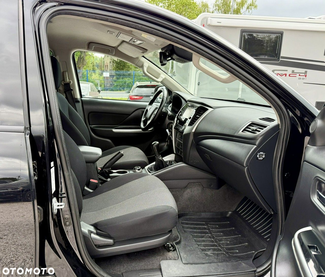 Mitsubishi L200 - 13