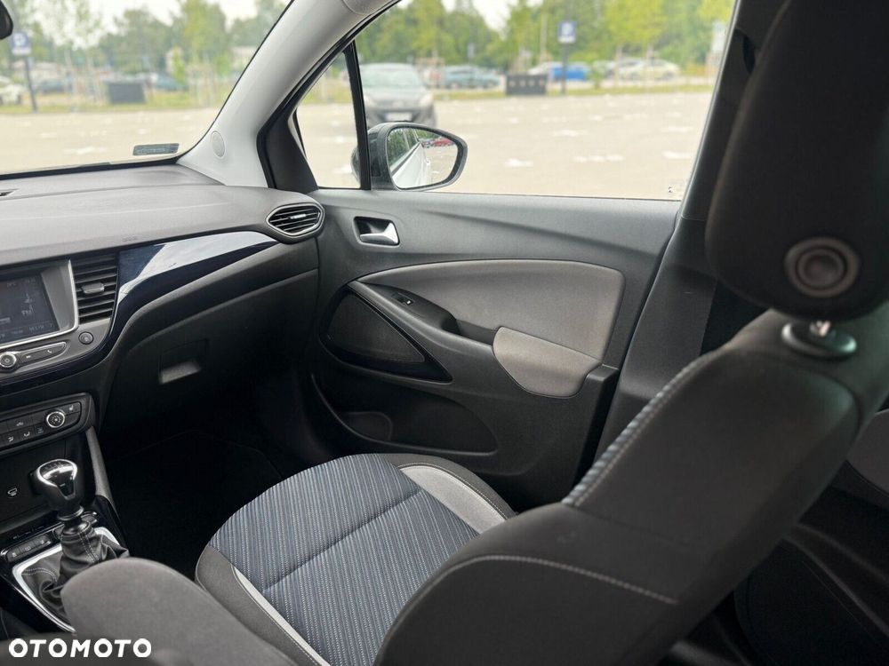 Opel Crossland X 1.2 T 120 Lat S&S - 12