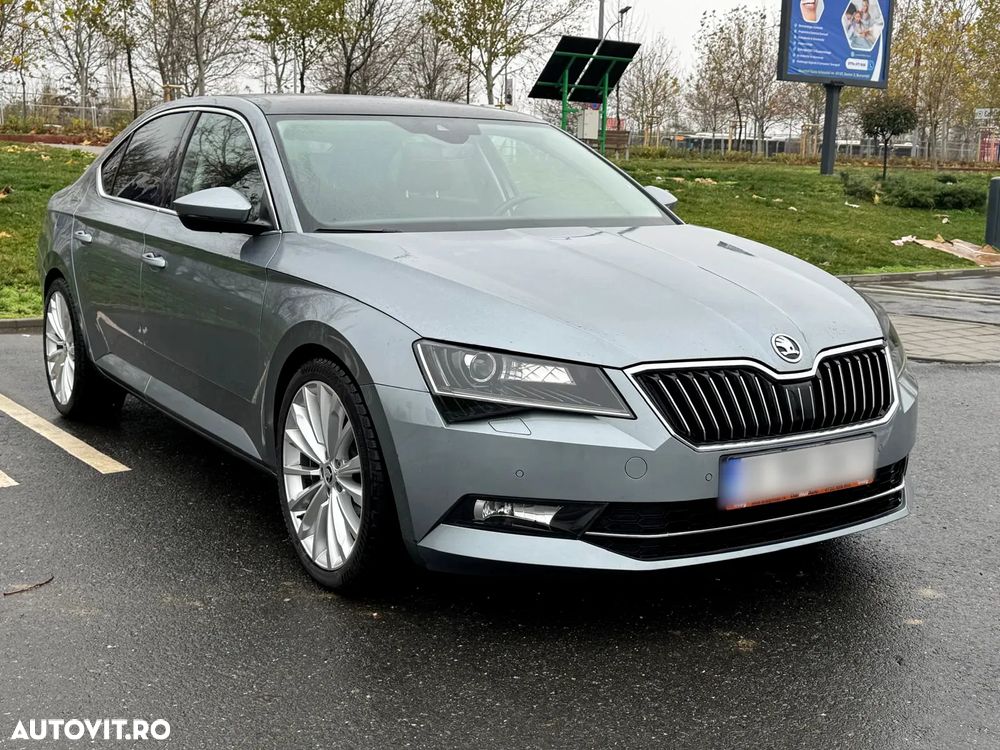 Skoda Superb 2.0 TDI DSG 4X4 Style - 1
