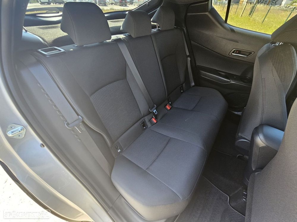 Toyota C-HR 1.2T Comfort+P.Style - 25