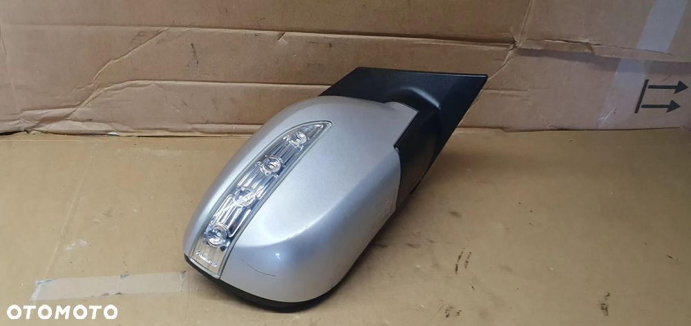 Lusterko zewnętrzne prawe 8 PIN Hyundai IX35 9S UK - 6