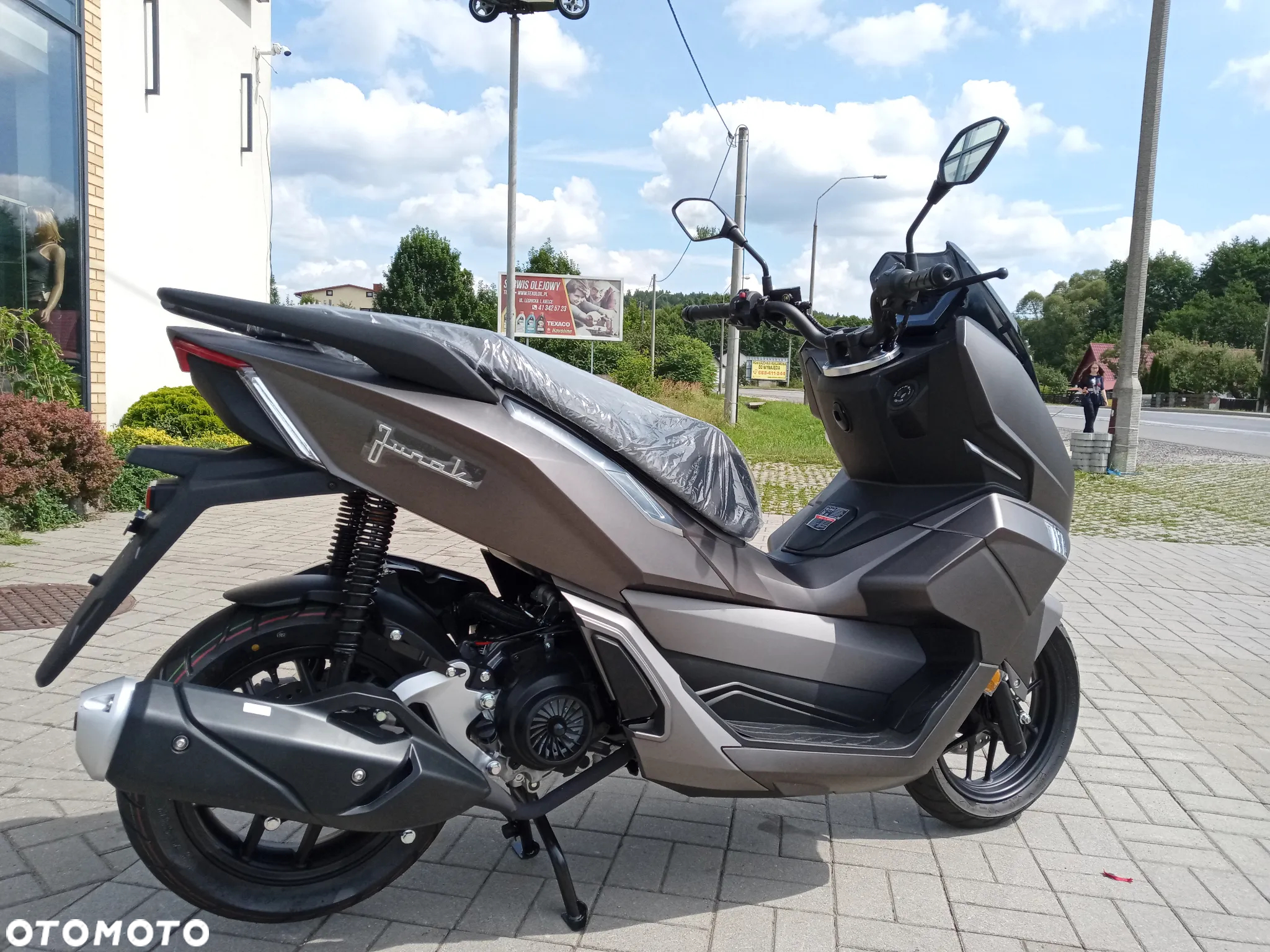 Junak 712 - 4