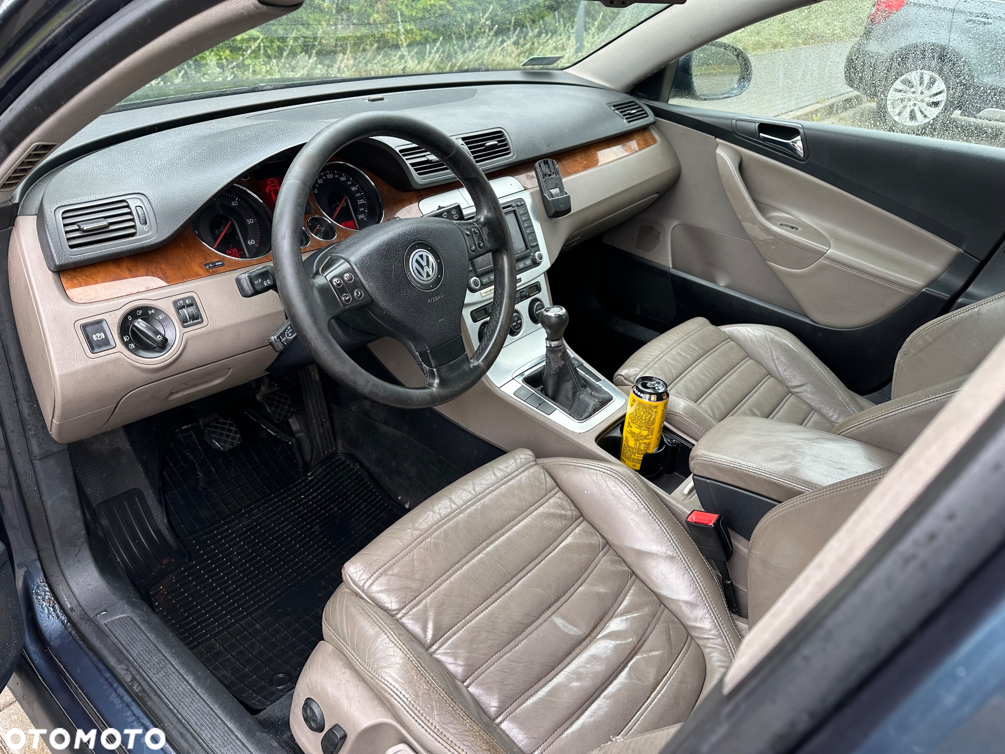 Volkswagen Passat 2.0 TDI Highline - 8