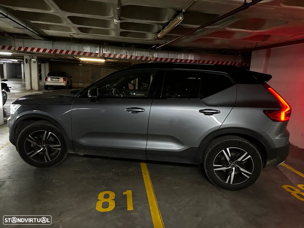 Volvo XC 40 2.0 T4 R-Design - 1