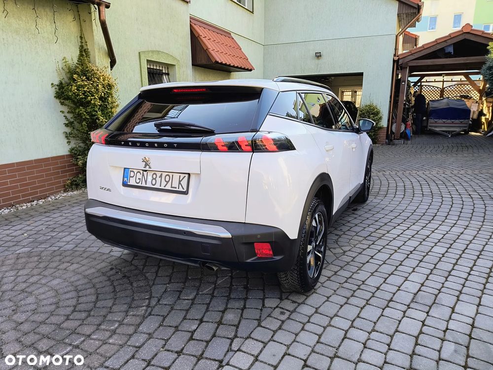 Peugeot 2008 1.5 BlueHDi Allure S&S - 14