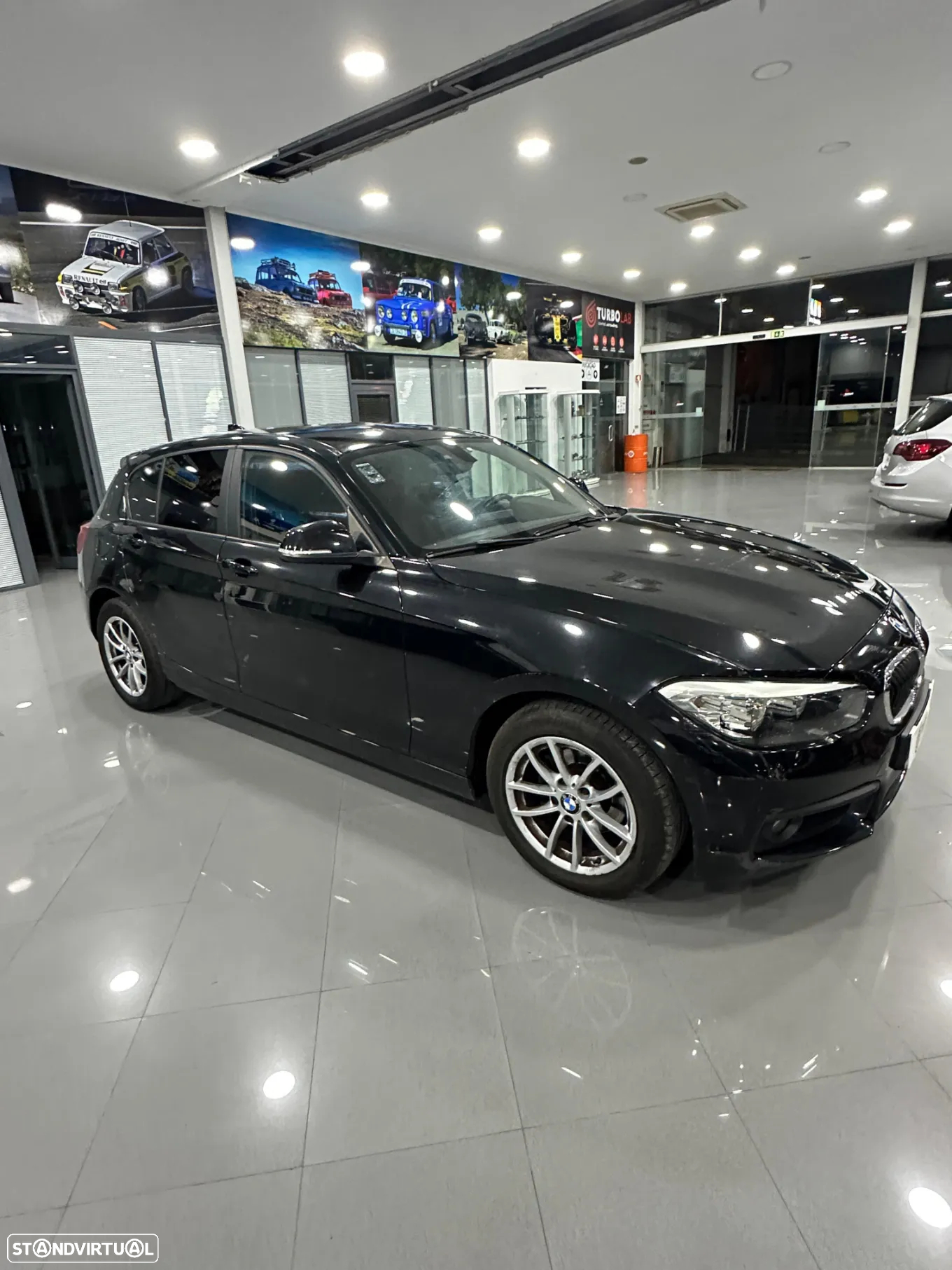 BMW 114 d Pack M - 4