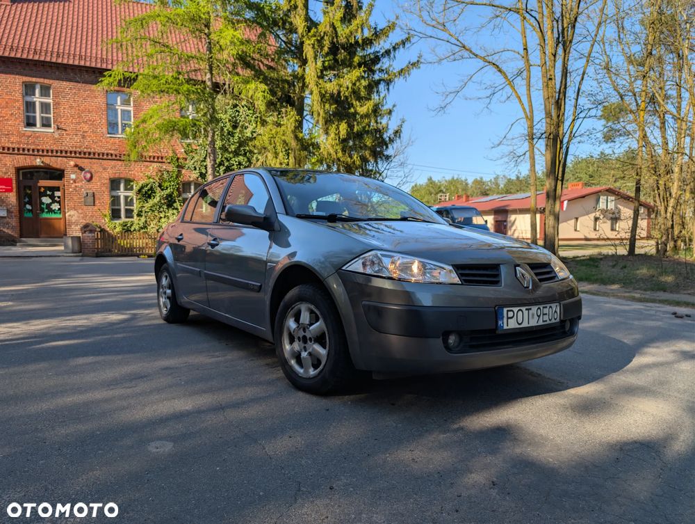 Renault Megane 1.6 Authentique - 14