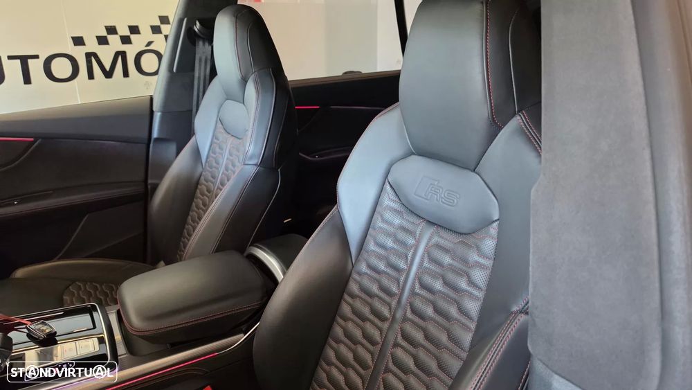 Audi RS Q8 4.0 TFSI quattro Tiptronic - 48