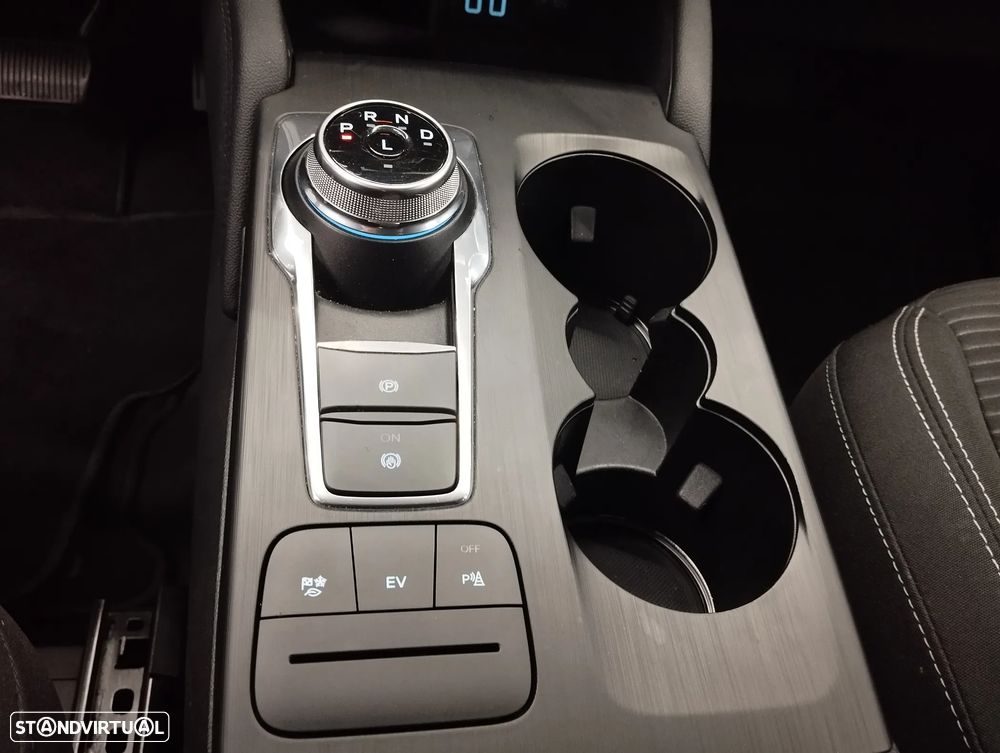 Ford Kuga 2.5 PHEV Titanium - 34