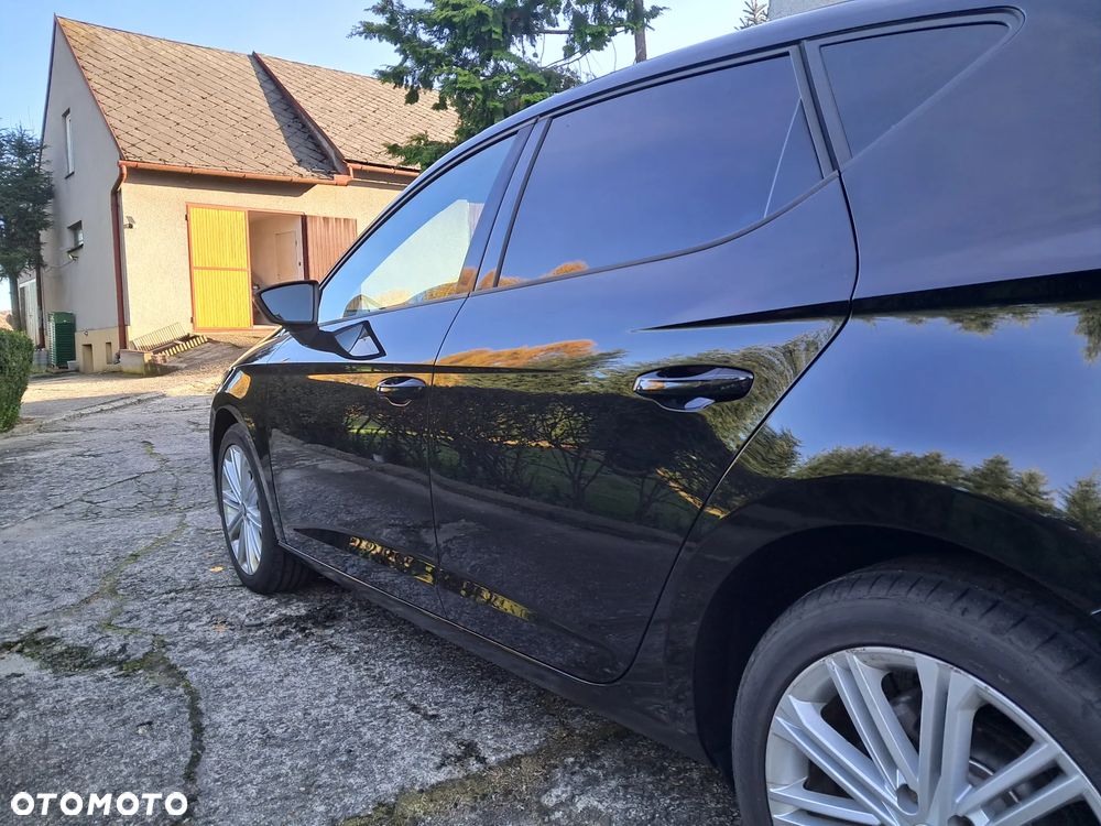 Seat Leon ver-1-2-tsi-full-led-s-s - 7