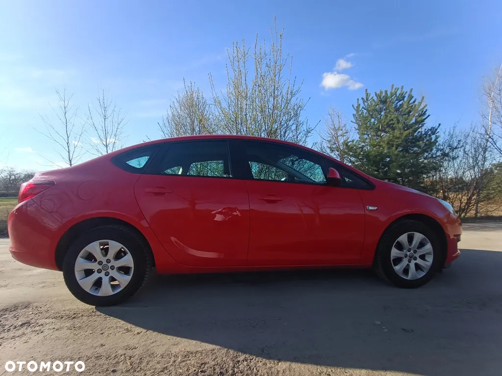 Opel Astra IV 1.6 Active EU6 - 6