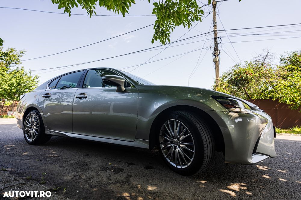 Lexus Seria GS 450h - 21