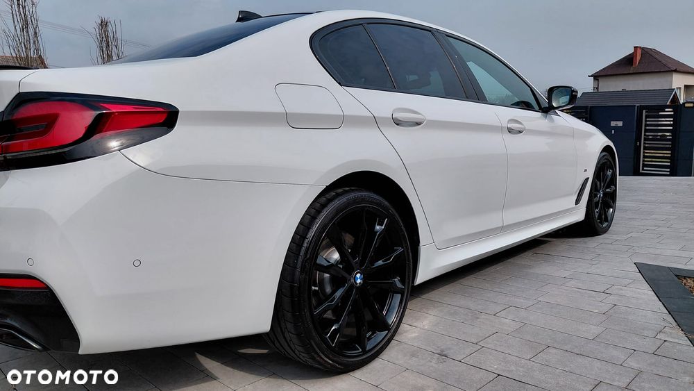 BMW Seria 5 518d Sport Line - 14