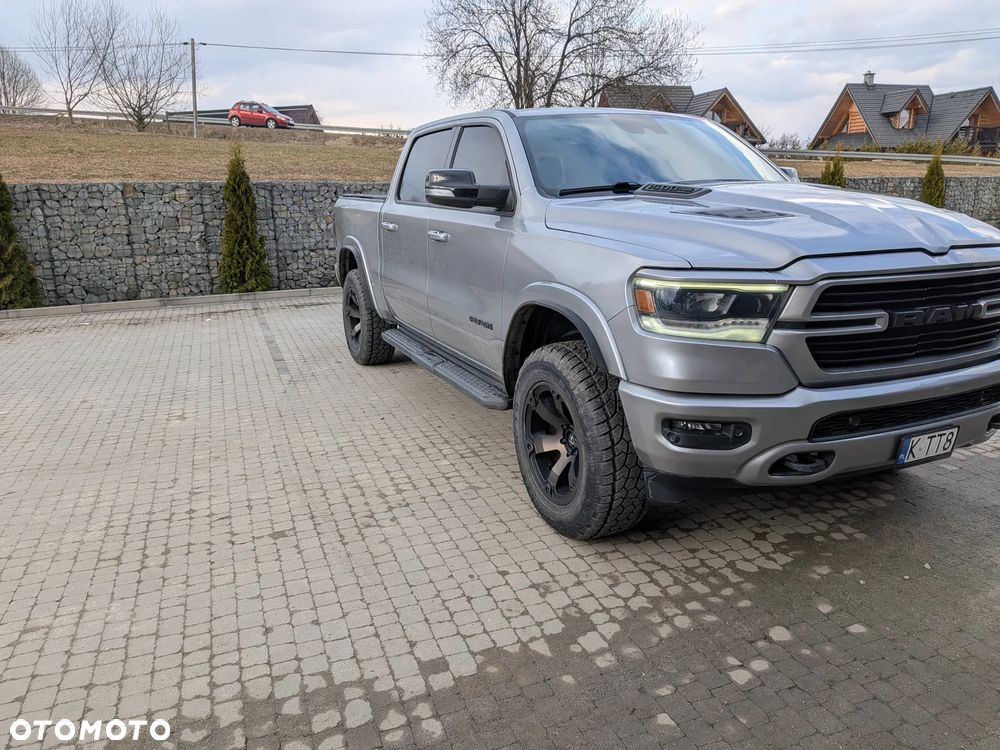 RAM 1500 5.7 Crew Cab Laramie - 9