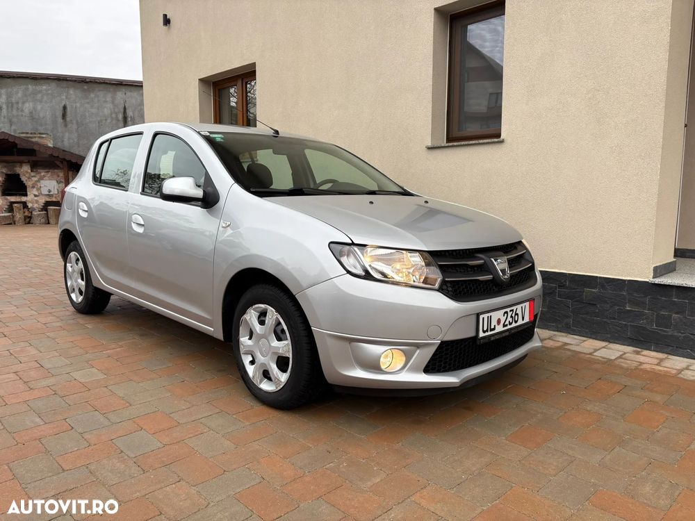 Dacia Sandero - 1