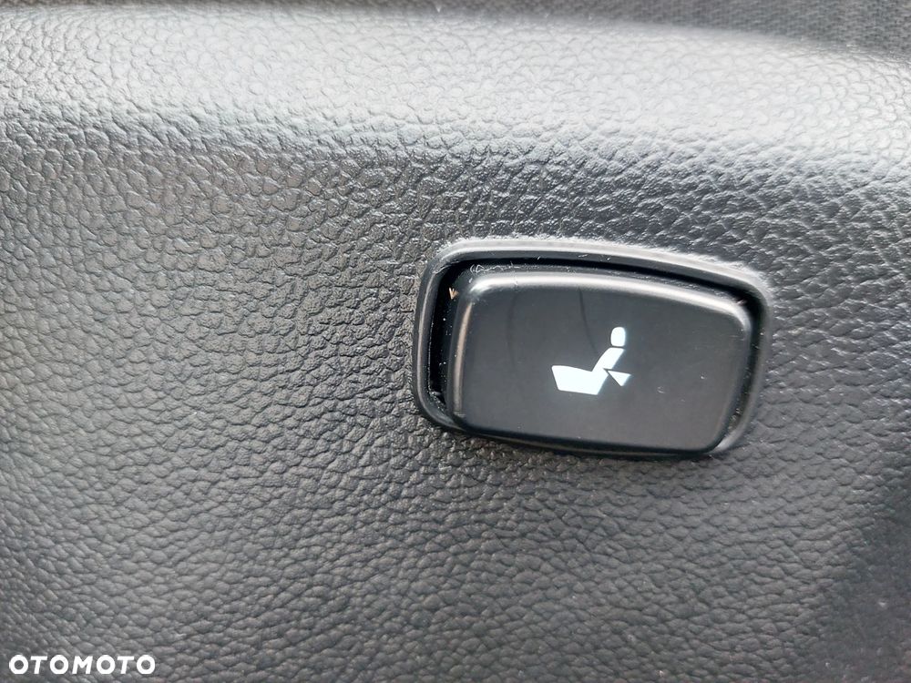Kia Ceed 1.6 GDI ISG Dream-Team Edition - 12