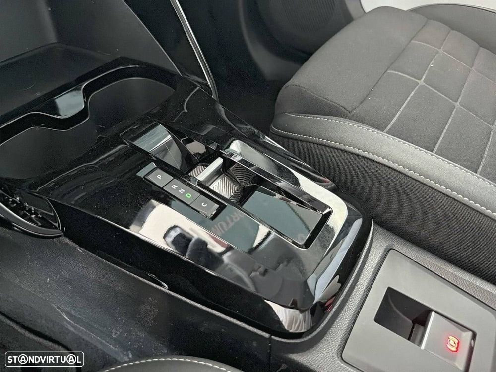 Citroën e-C3 44 kWh Autonomia Conforto Max - 19