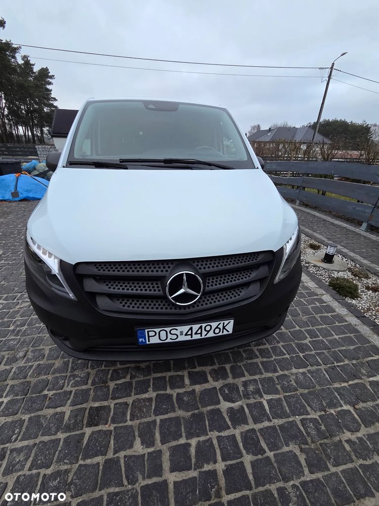 Mercedes-Benz Vito Mixto 5 miejsc - 14