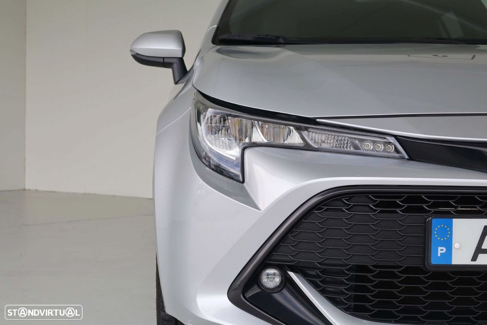Toyota Corolla Touring Sports 1.8 Hybrid Comfort+P.Sport - 3