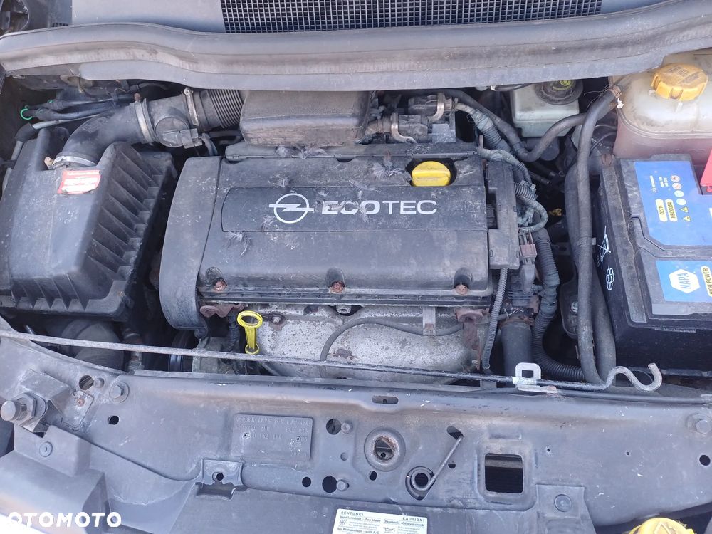 Opel Zafira 1.6 - 26