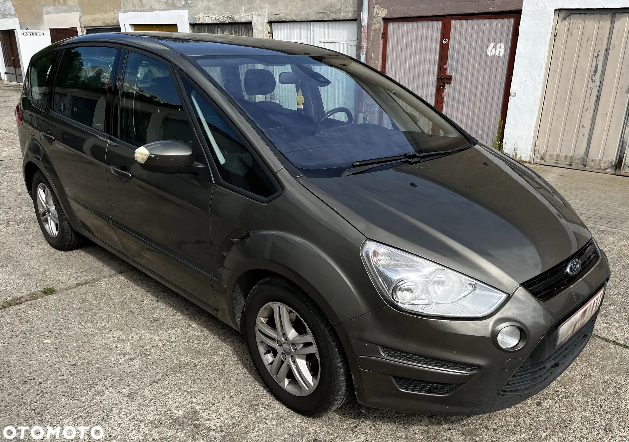 Ford S-Max - 1