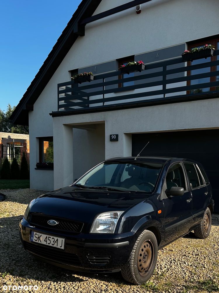 Ford Fusion 1.4 Ambiente - 1