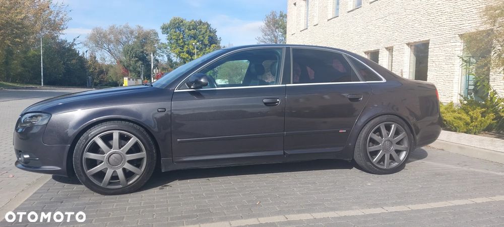 Audi A4 Limousine 2.0 TDI DPF - 3