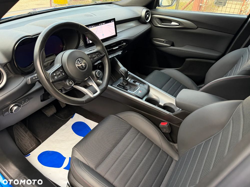 Alfa Romeo Tonale 1.5 T4 GSE mHEV Sprint DCT - 9