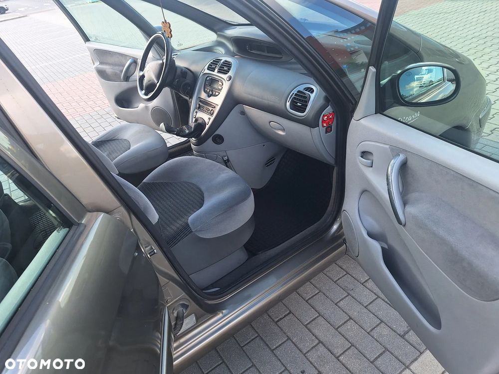 Citroën Xsara Picasso - 15
