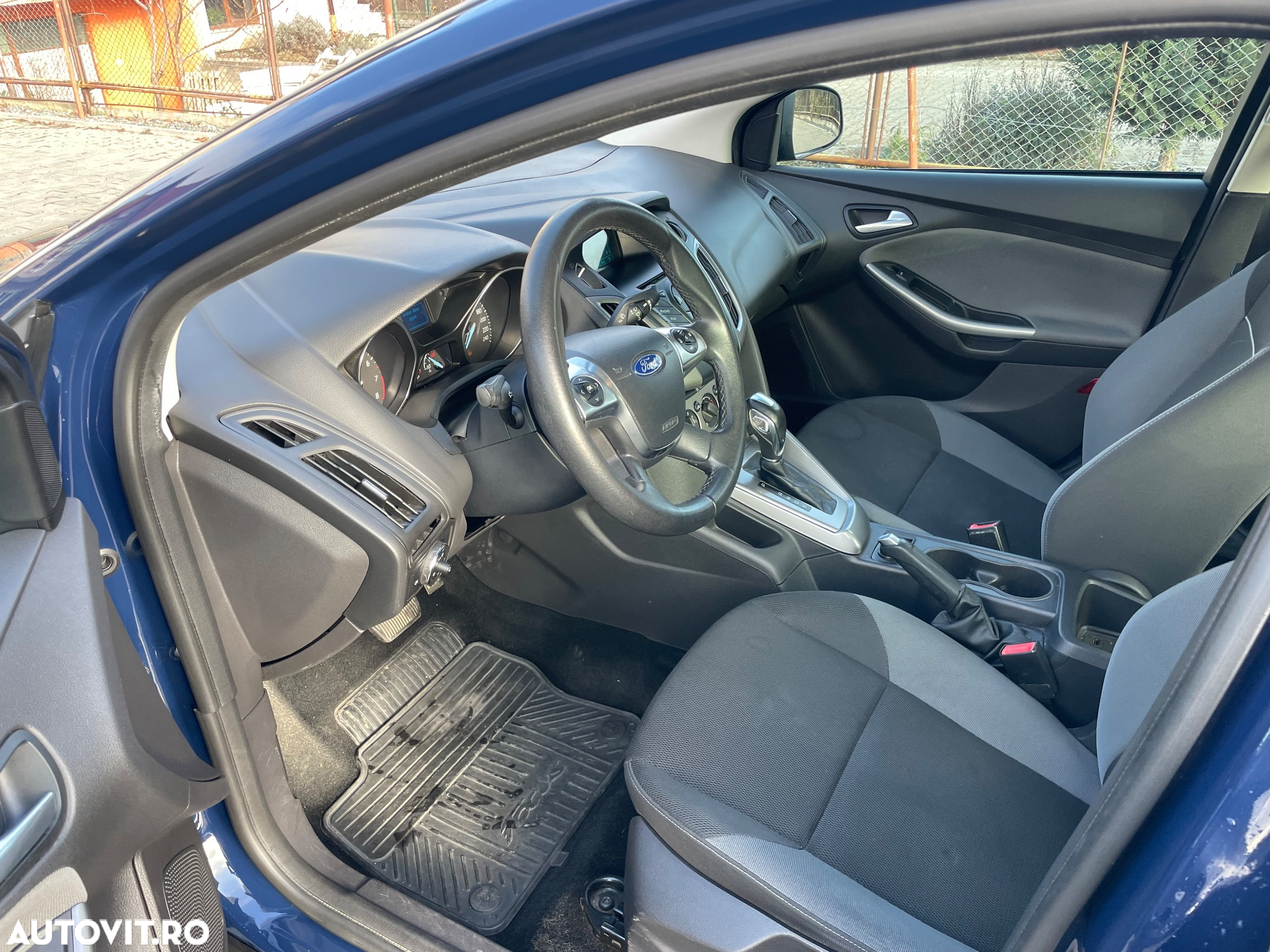 Ford Focus 1.6 Ti-VCT Powershift Trend - 8