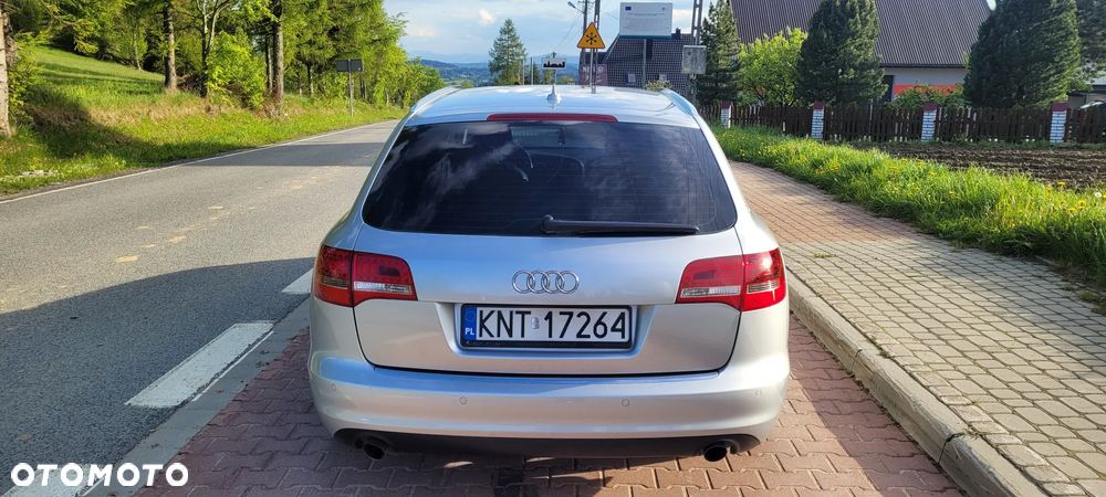 Audi A6 - 6