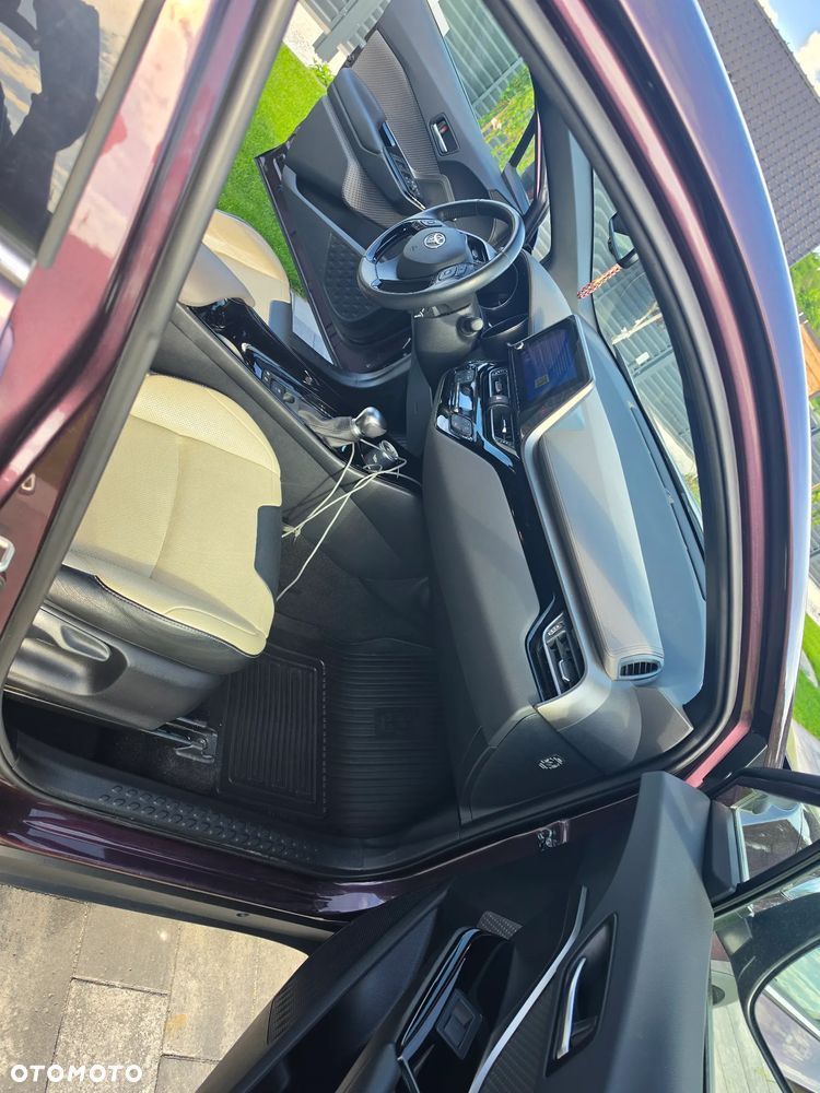 Toyota C-HR 2.0 Hybrid Dynamic Force Executive Premiere Edition - 10