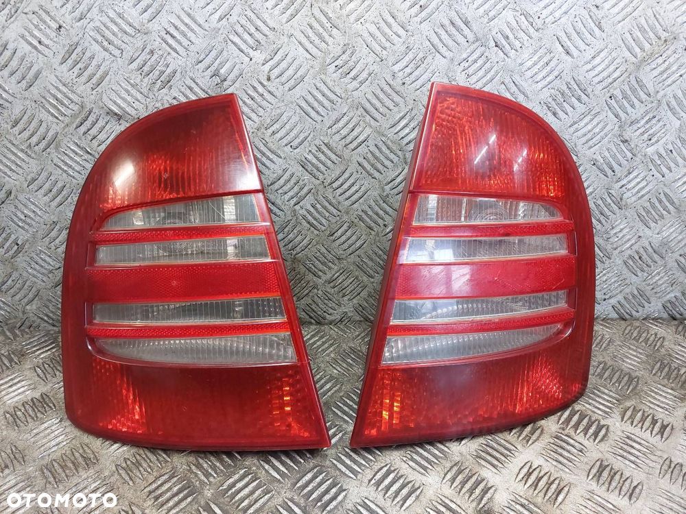 LAMPA LEWY TYŁ + PRAWY TYŁ SKODA SUPERB I 3U5945095 3U5945096 - 1