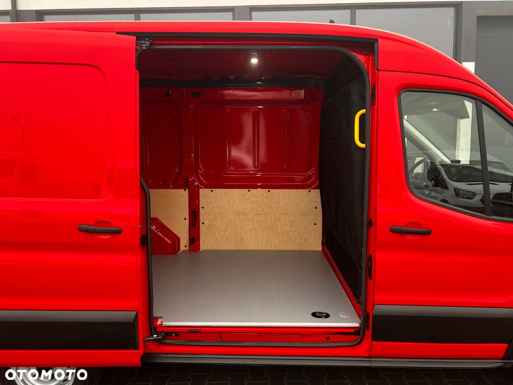 Ford Transit L2H2 LIFT - 13