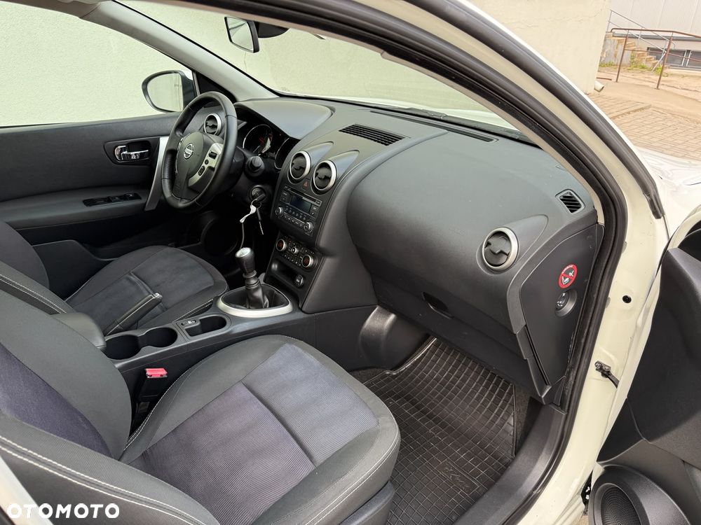 Nissan Qashqai 1.6 DCi Acenta EU6 - 23