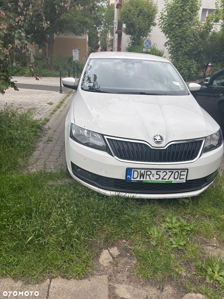 Skoda RAPID 1.4 TDI DPF Ambition - 3