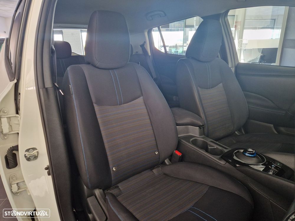 Nissan Leaf Acenta - 16