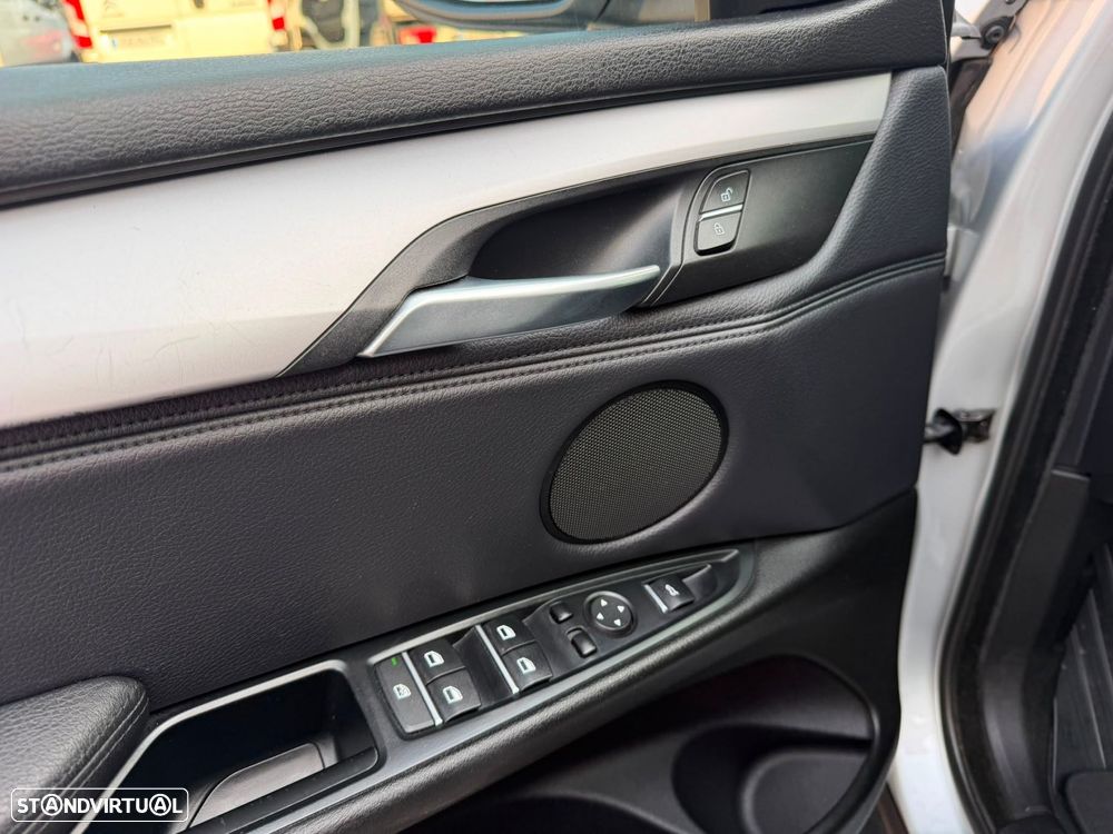 BMW X5 25 d sDrive Comfort 7L - 29