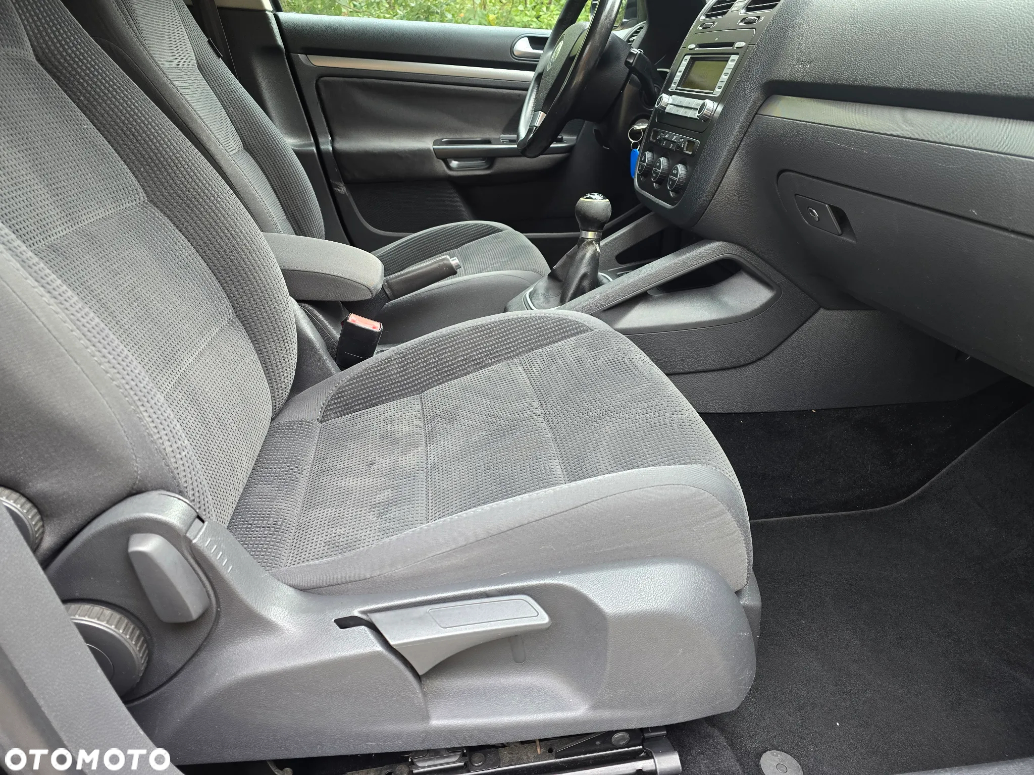Volkswagen Golf Variant 2.0 TDI DPF Exclusive - 21
