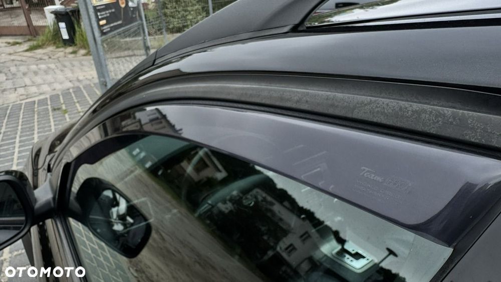 Volvo XC 70 2.4D AWD Kinetic - 31