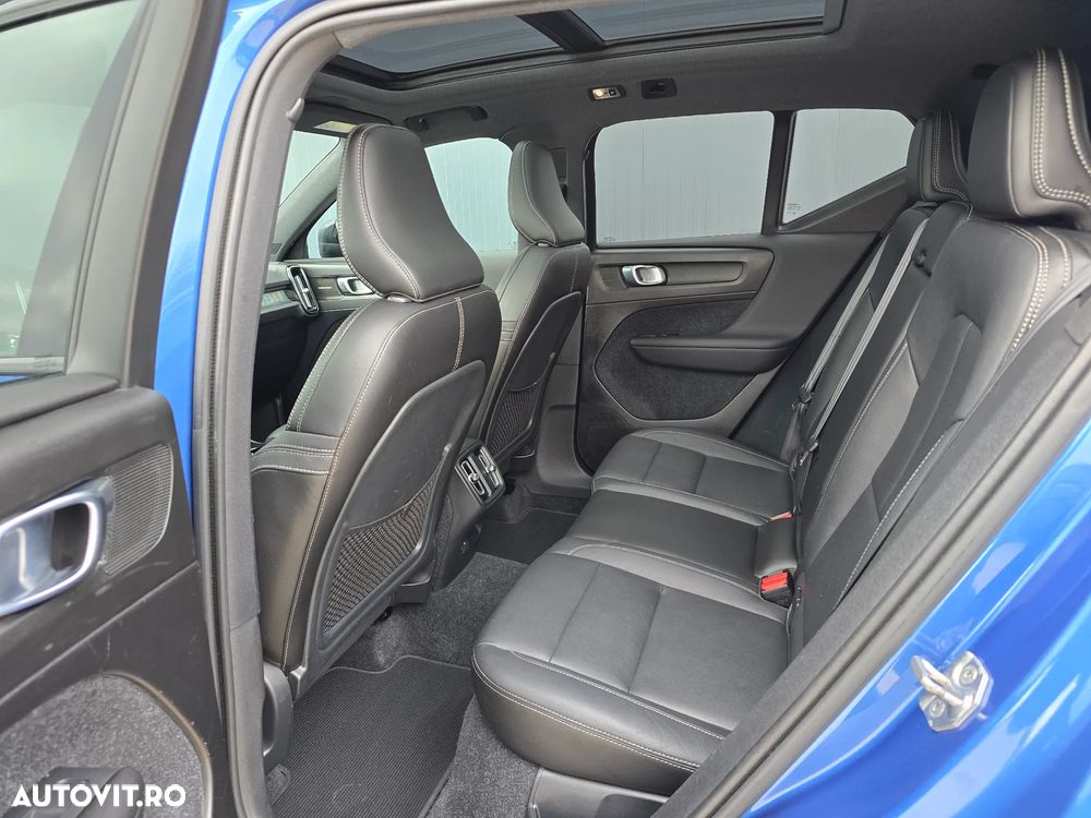 Volvo XC 40 D4 AWD Geartronic R-Design - 6