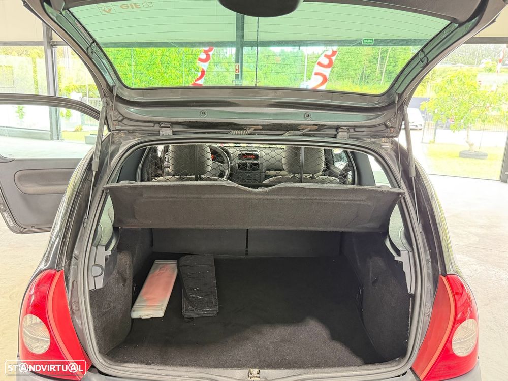 Renault Clio 1.5 dCi S - 18