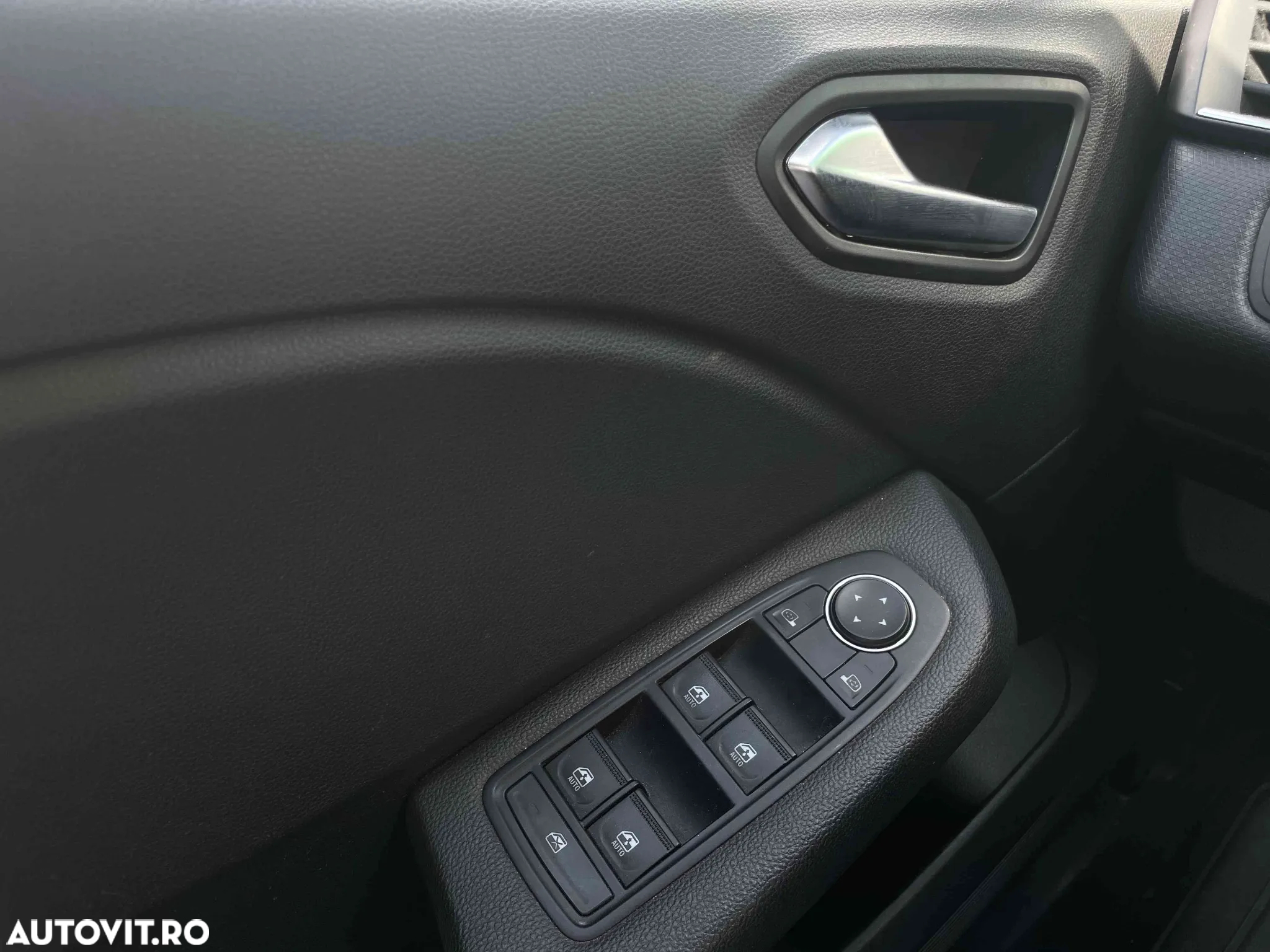 Renault Clio - 11