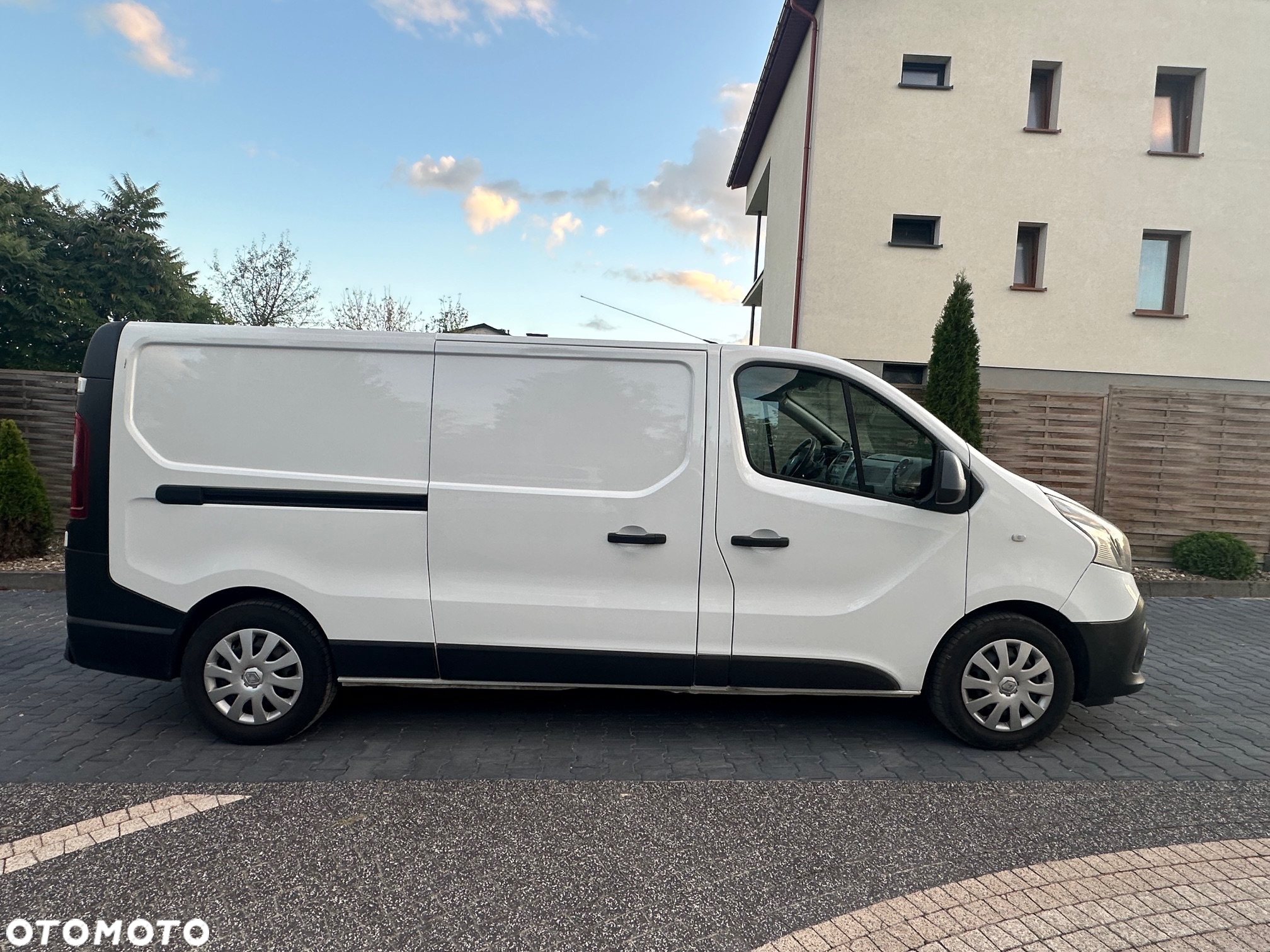 Renault Trafic 1,6 dci 2018 r. L2H1P2 Chłodnia - 6