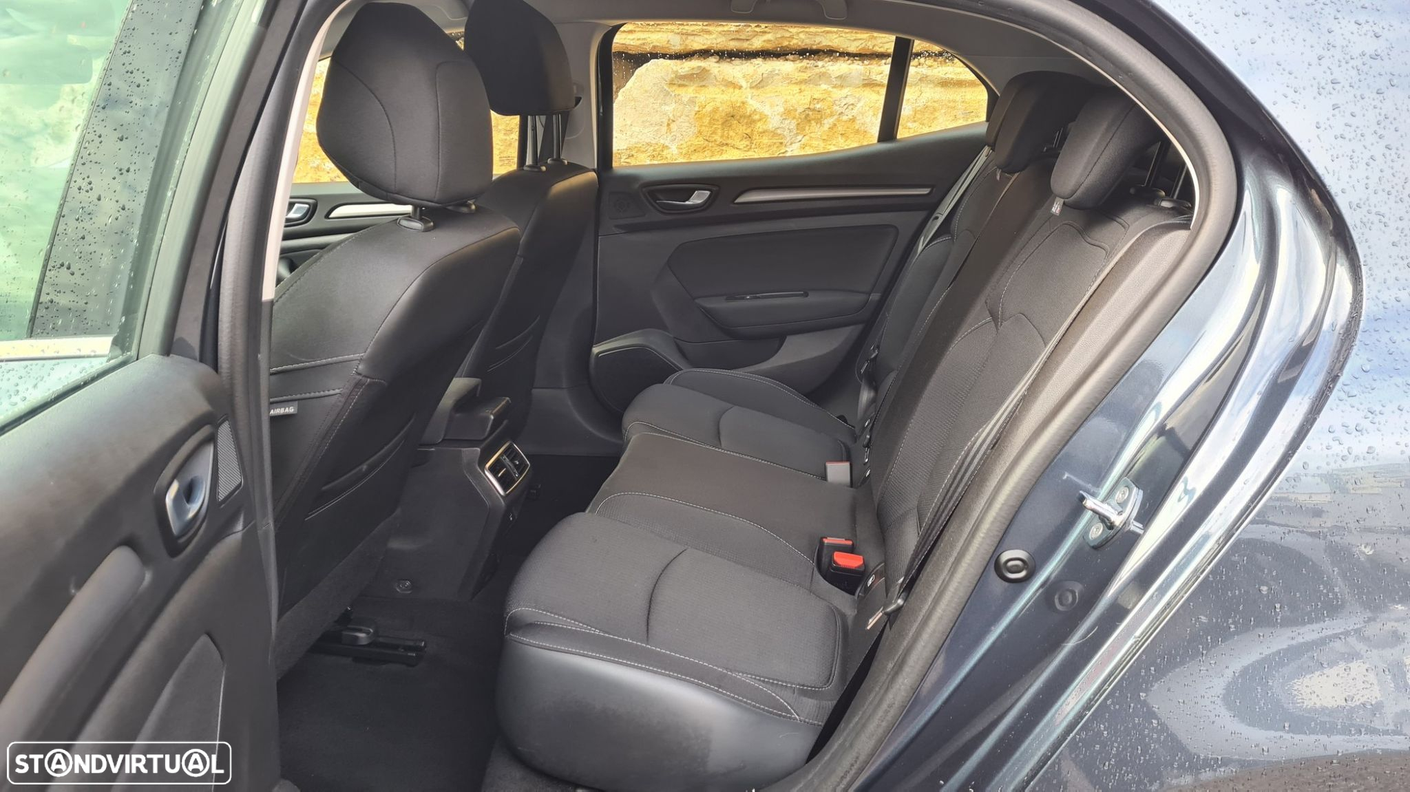 Renault Mégane 1.5 Blue dCi Intens EDC - 39